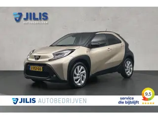 Toyota Aygo X 1.0 VVT-i S-CVT first | Camera | Stoelverwarming | LED koplampen | Apple Carplay