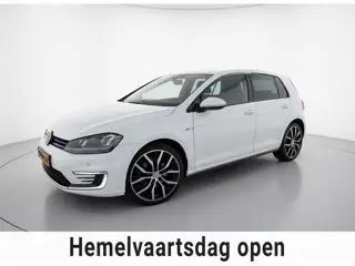 Volkswagen Golf 1.4 TSI GTE |Met Nw MEGARTONIC | PARELMOERWIT metallic