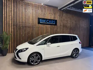 Opel Zafira Tourer 2.0 CDTI Cosmo 7p. Pano, Leer, Navigatie