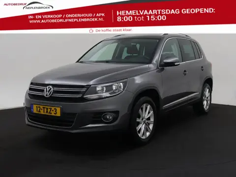 Volkswagen Tiguan 1.4 TSI Sport&Style Nav | Pdc | Trekhaak | Clima  04-2012 166.948 KM
