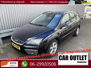 Ford FOCUS Wagon 1.6-16V Futura A/C, CC, Voorruitvw, LM, Trekh, nw. APK – Inruil Mogelijk –