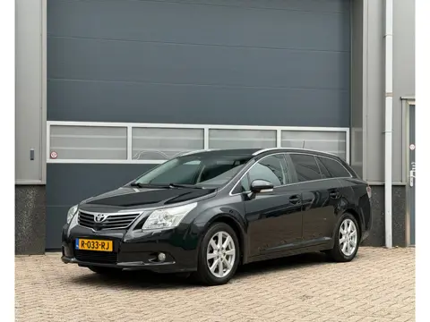 Toyota Avensis Wagon 1.8 VVTi Executive Business bj.2010 Leder|Navi|Trekh|Clima.