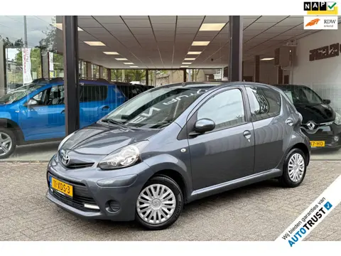 Toyota Aygo 1.0 VVT-i 5drs AIRCO | NAVI | LED | ELEKTR PACK | NAP