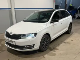 Škoda Rapid 1.0 Tsi Clever 110 pk Navigatie, Winterpack, Xenon, cruisecontrol, Autom. airco, Panoram