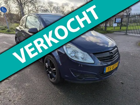 Opel Corsa 1.0-12V Selection Parkeersensoren Navi Airco