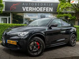 Alfa Romeo Stelvio 2.9 V6 AWD Quadrifoglio - APPLE CARPLAY - STOEL / STUUR VERW - PARK CAMERA - DIST