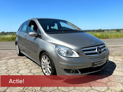 Mercedes-Benz B-klasse TIJDELIJKE ACTIE: NU €500 KORTING - DEZE WEEK! AUTOMAAT AIRCO XENON NIEUWE AP