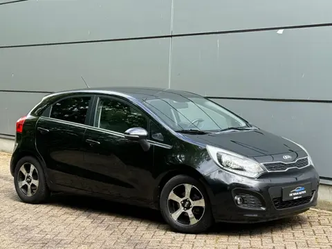 Kia Rio 1.2 CVVT Design Edition | LED | Airco | Cruise | Stuurbed | Park Sensor | Start/Stop | LMV |