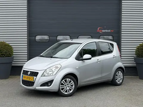 Suzuki Splash 1.0 VVT Exclusive EASSS | Airco | Lichtmetalen Velgen | Parkeersensoren | Trekhaak |