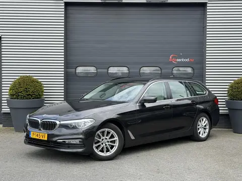 BMW 5-serie Touring 520d High Executive | Camera | Lederen Bekleding | Elektrische Trekhaak | Elektr
