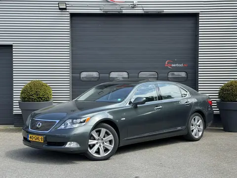 Lexus LS 600h L. President | Camera | Navigatie | Stoelverntilatie/Verwarming | Memory Stoelen |