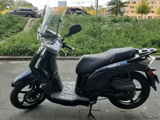 KYMCO SCOOTER 2015