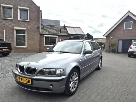 BMW 3-serie Touring 316i Special Edition Navi Clima Cruise KETTING RATELT BIJ KOUDE MOTOR !!!