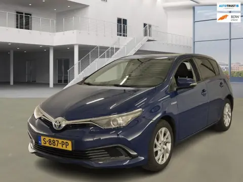 Toyota Auris 1.8 Hybrid Dynamic