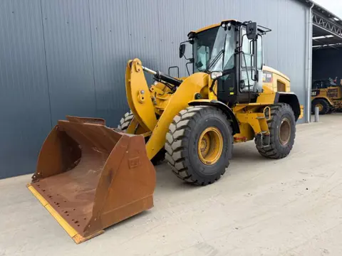 Cat 926M (bj 2018)