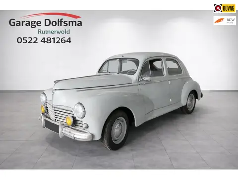 Peugeot 203C