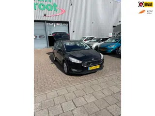 Ford Focus Wagon 1.6 TI-VCT Titanium