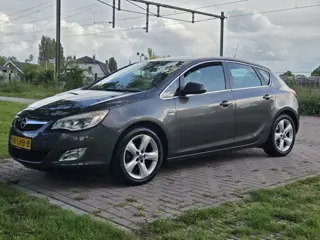 Opel Astra J 1.6 Edition | 192.297 KM |NAP | Goed onderhouden + Nette staat