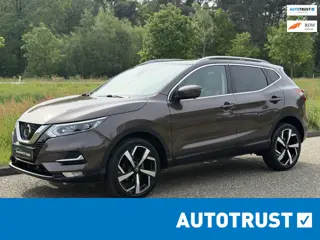 Nissan Qashqai 1.3 DIG-T Tekna Plus Akari *Pano*Camera*Leder