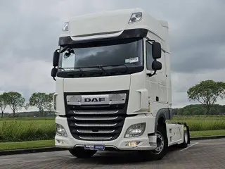 DAF XF 480 ssc small roof dam.