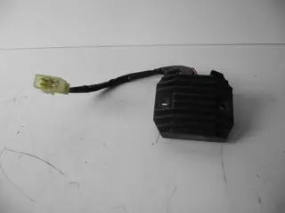 Regulator rectifier  Yamaha FAZER 600 2001 - 2003