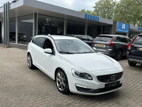 Volvo V60 2.0 T5 213pk 5 Cilinder! Xenon NIEUW LPG SYSTEEM