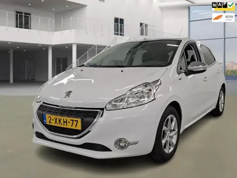 Peugeot 208 1.2 VTi Style