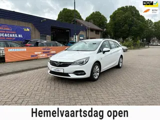 Opel Astra Sports Tourer 1.2 Edition
