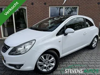 Opel Corsa 1.4-16V Color Edit. VERKOCHT! NIEUWE APK / RIJDT GOED / AIRCO /