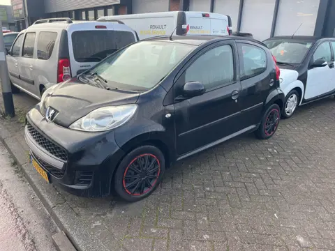 Peugeot 107 1.0-12V XS