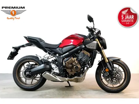 Honda CB 650 R E-CLUTCH (bj 2025)