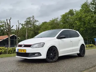 Volkswagen Polo 1.6 TDI Highline (bj 2010, automaat)