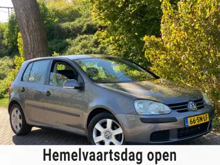 Volkswagen Golf 2.0 FSI Comfortline LEDER NAVI CRUISE TOPSTAAT!