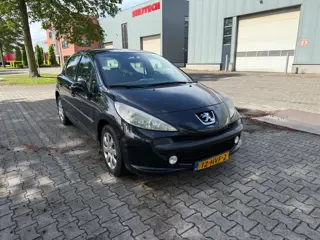 Peugeot 207 1.4 VTi Look AIRCO (Menemen prijs) 5 DRS