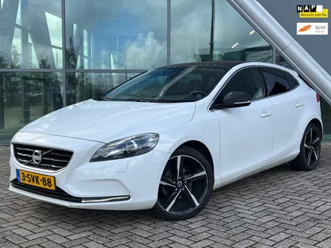 Volvo V40 1.6 D2 Summum 6-Bak, Vol Leder, Navi, Nette Staat!!