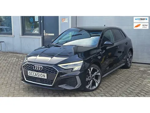 Audi A3 Sportback 40 TFSI-e 3x S-line Keyless Matrix Memory Camera Virtual