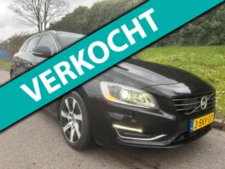 Volvo V60 2.4 D6 AWD Plug-In Hybrid - Pano - Leder - Navi - Adaptive cruise control