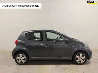 Toyota Aygo 1.0-12V Sport 5drs. Airco APK NAP