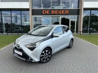 Toyota Aygo 1.0 VVT-i x-first Carplay I Camera I All season
