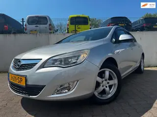 Opel Astra 1.6 Edition/AUTOMAAT NIET 100%/AIRCO/PDC/CRUISE/APK 01-2025/