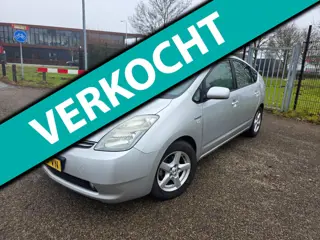 Toyota Prius 1.5 VVT-i Tech Edition nieuwe hybrid accu