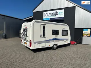 HOBBY Excellent 440 SF ’09 (Mover, Vastbed 210cm)