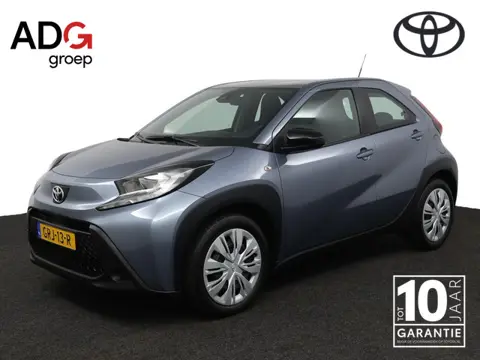Toyota Aygo X 1.0 VVT-i MT Play | Adaptive Cruise Control | Airco | Achteruitrijcamera | Apple Carpl