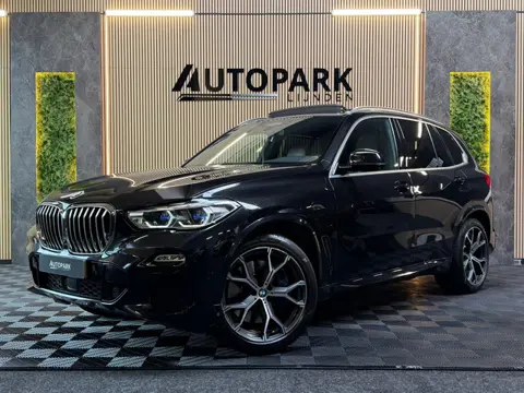 BMW X5 XDrive45e High Executive M-SPORT|BTW|PANO|HuD|H&K|360CAM|KEYLESS|AUTOPILOT|DEALER ONDERHOUDEN