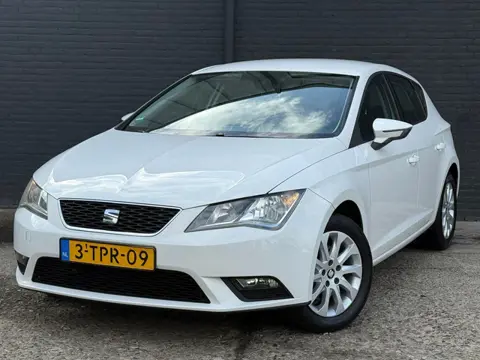 Seat Leon 1.2 TSI Style AIRCO | CRUISE | ELEK RAMEN | NWE DISTRIBUTIERIEM