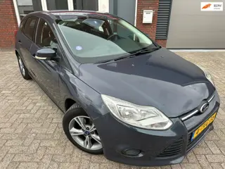Ford Focus 1.0 EcoBoost / Navi / PDC / Riem v.v / Clima / Cruise / NAP
