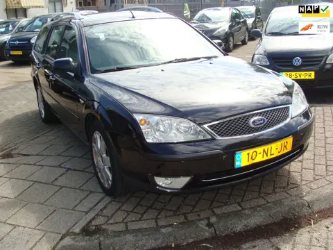 Ford Mondeo Wagon 2.5 V6 Ghia Executive autom leer airco nap apk