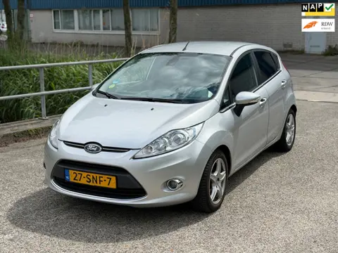 Ford Fiesta 1.6 TDCi ECOnetic Titanium!2011!5-deurs!Clima!PDC!LM.velgen!