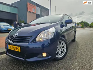 Toyota Verso 1.8 VVT-i Business AUTOMAAT GARANTIE Pano dak Navigatie Camera