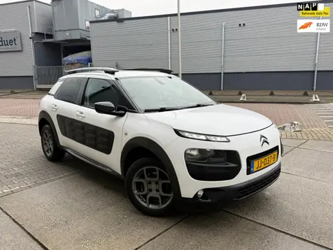 Citroen C4 Cactus 1.2 PureTech Shine CLIMA 5 DR NAVI PDC